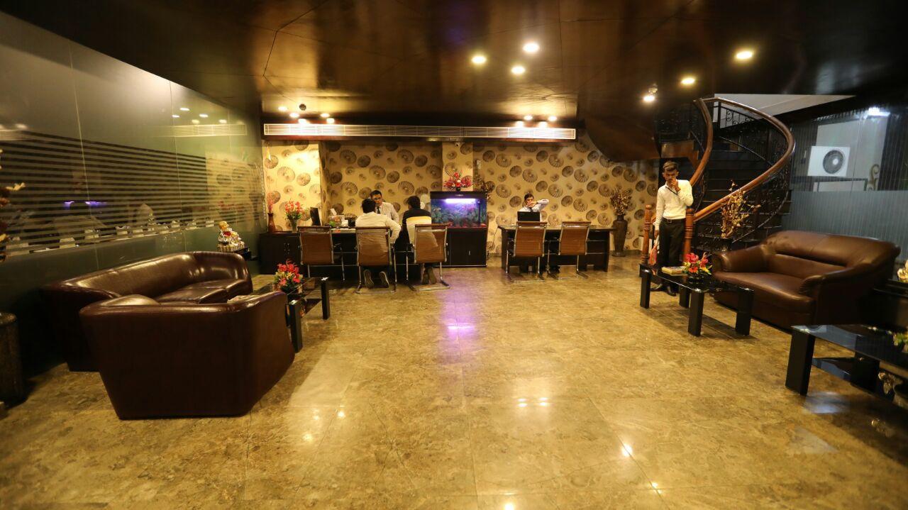 โรงแรมวิชัย พาราไดซ์ ลัคเนา ภายนอก รูปภาพ